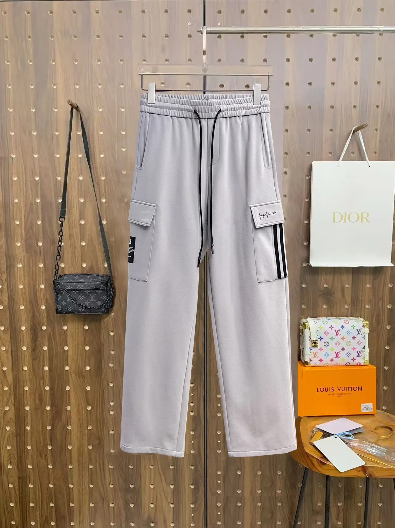Y-3 Logo Cargo Sweatpants D29014909