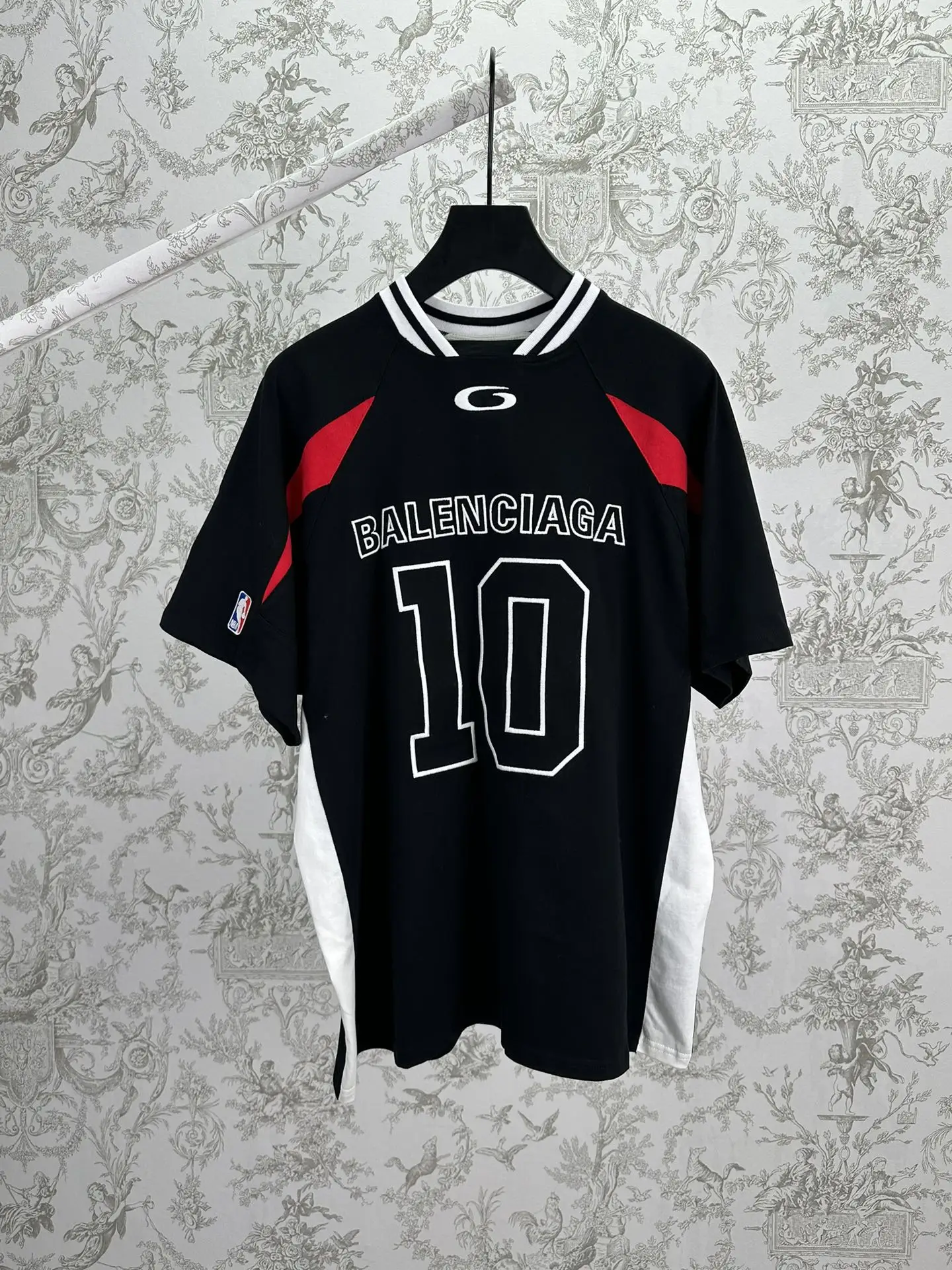 Balenciaga x NBA Embroidered Oversized T-Shirt D29514384