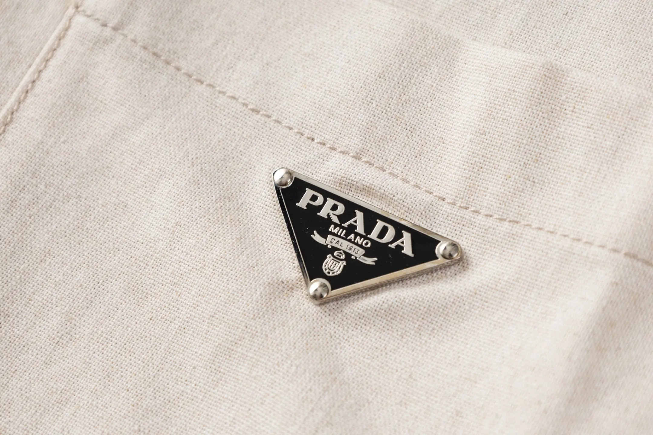 Logo-Plaque Cotton and Linen-Blend Shirt D29522503 — view 7