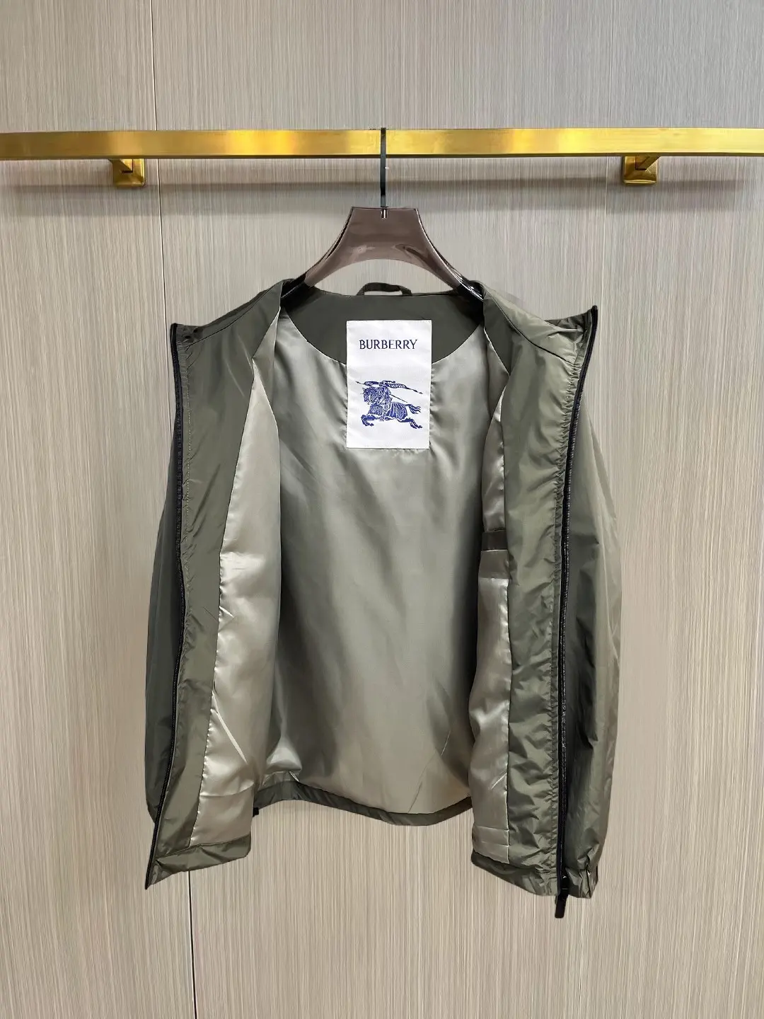 Logo-Appliqué Hooded Shell Jacket D30014765 — view 3