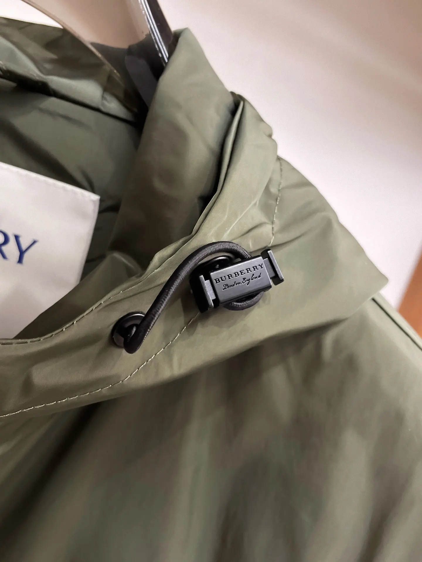 Logo-Appliqué Hooded Shell Jacket D30014765 — view 6