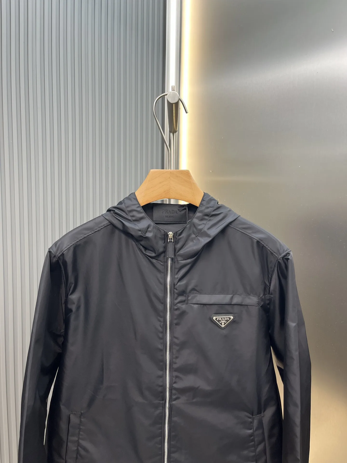 Logo-Appliquéd Hooded Shell Jacket D30020428 — view 2