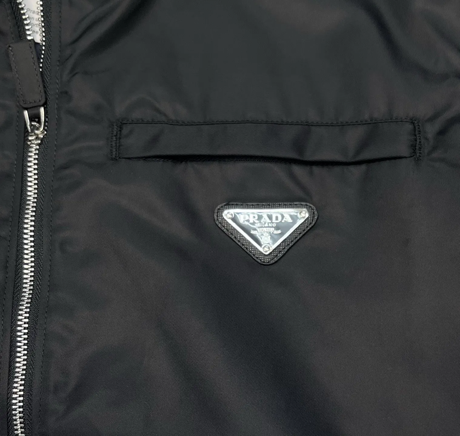 Logo-Appliquéd Hooded Shell Jacket D30020428 — view 7