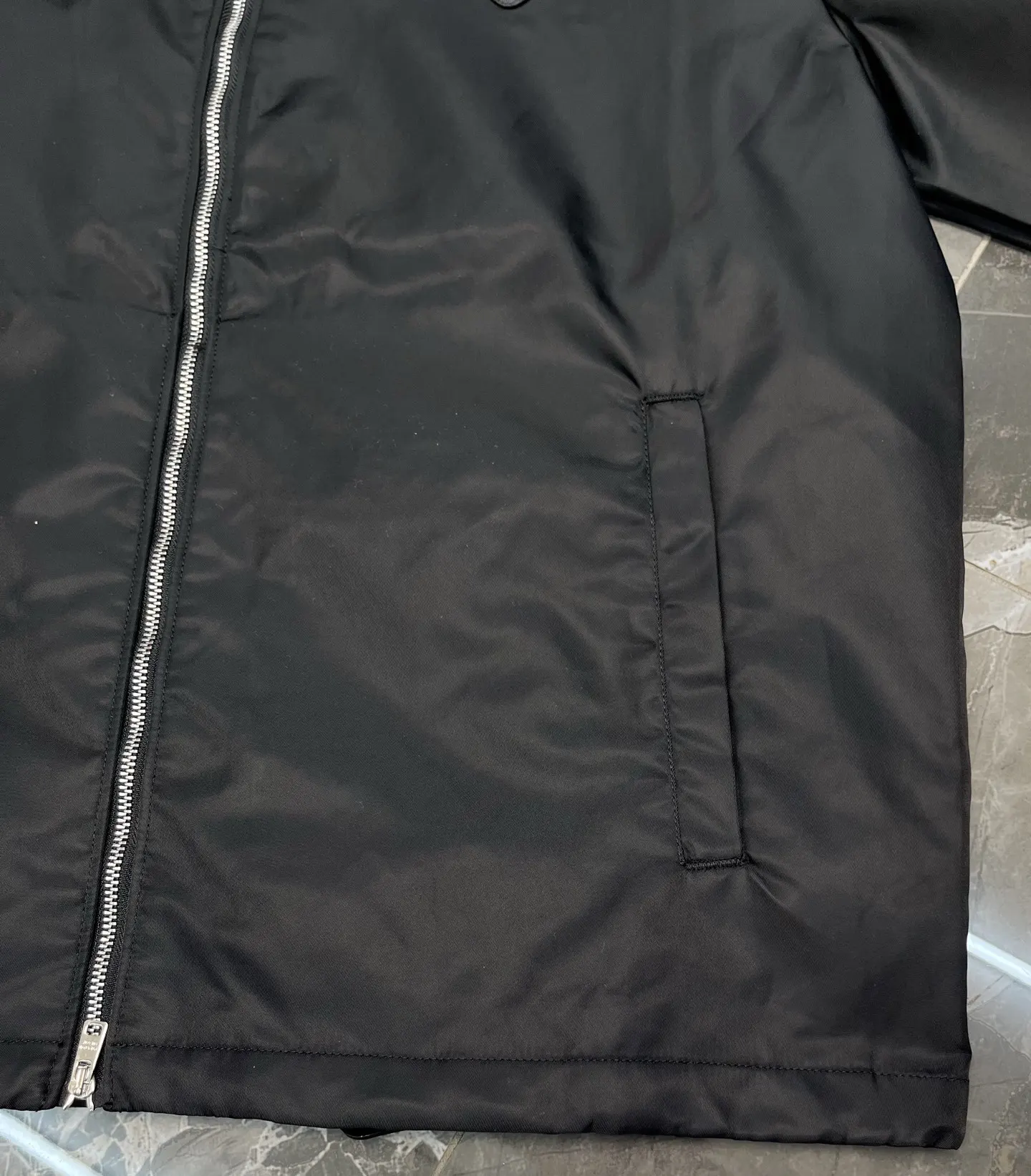 Logo-Appliquéd Hooded Shell Jacket D30020428 — view 8