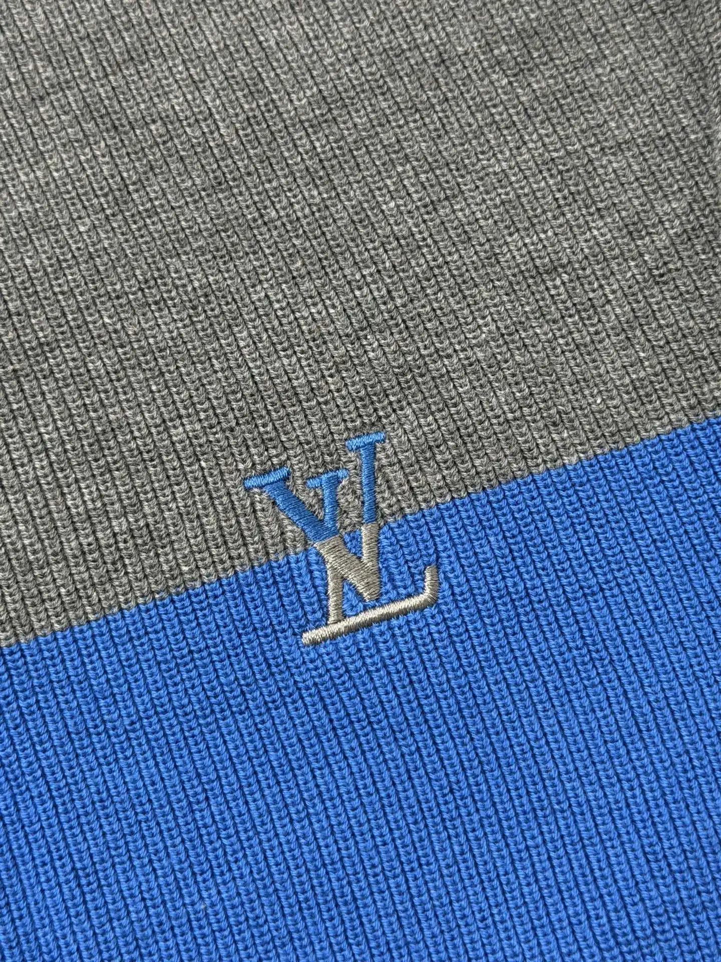 Color-Block Ribbed Wool-Blend Polo Sweater D30018703 — view 6