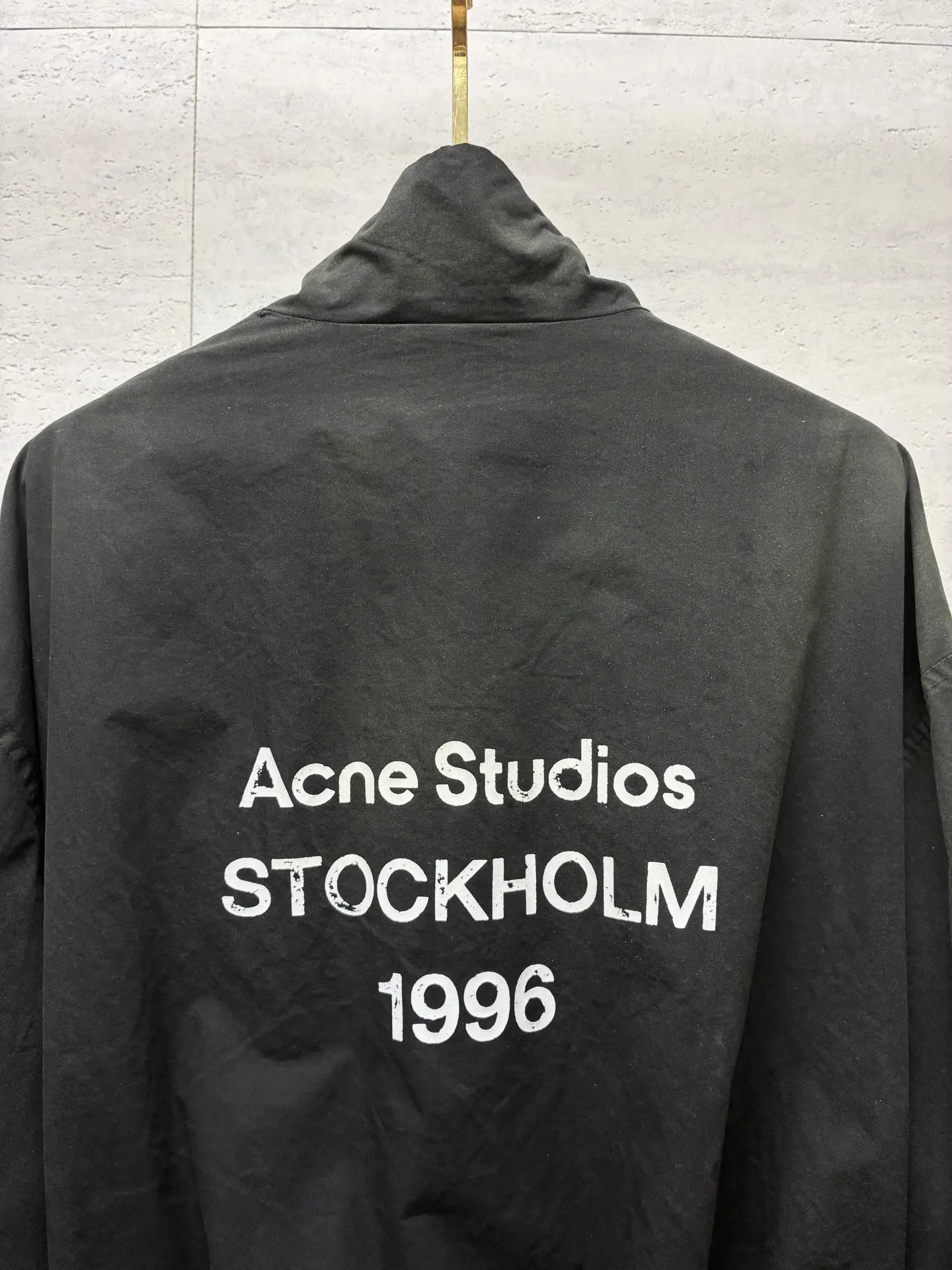 Logo-Print Distressed Zip-Up Jacket D30019103 — view 5
