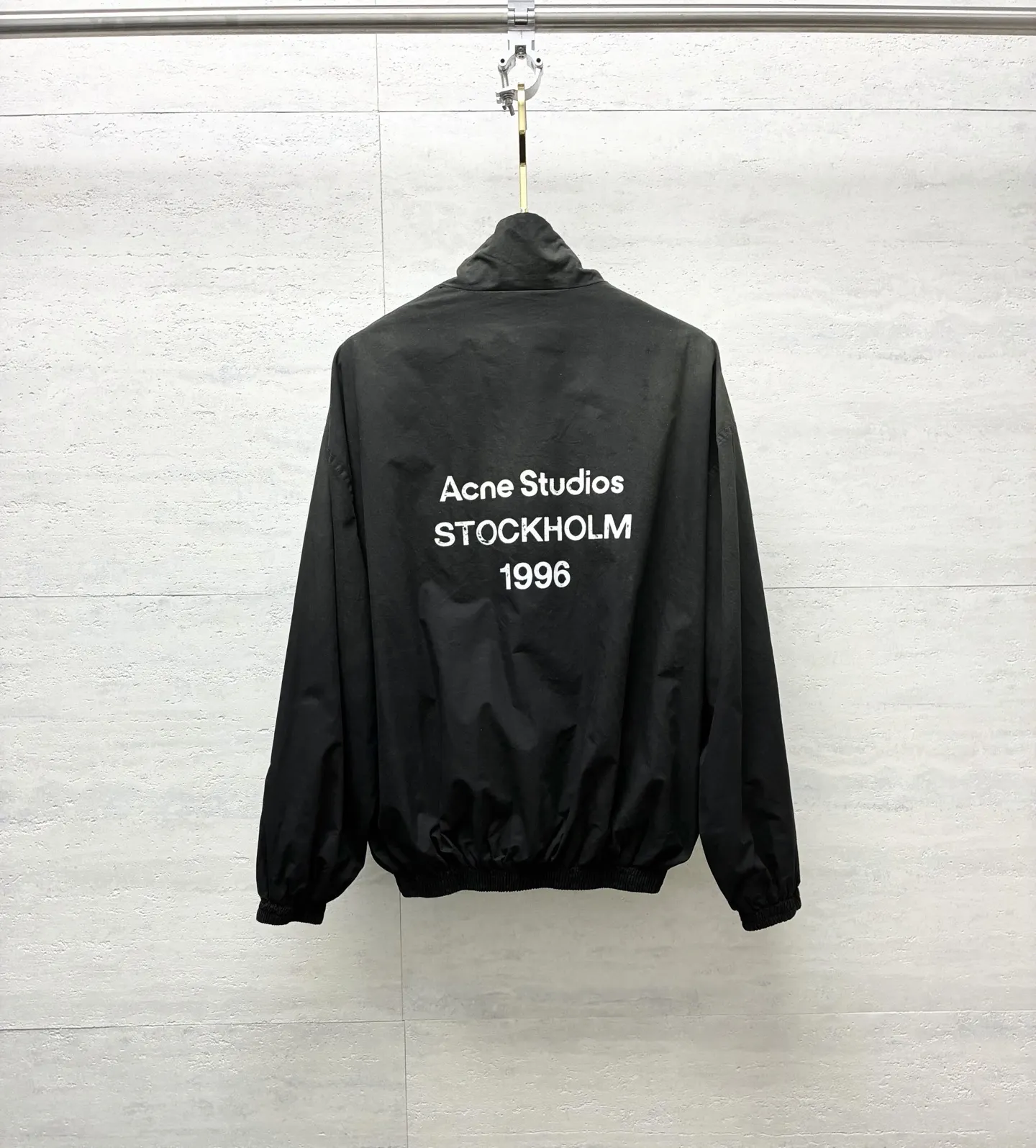 Logo-Print Distressed Zip-Up Jacket D30019103 — view 6