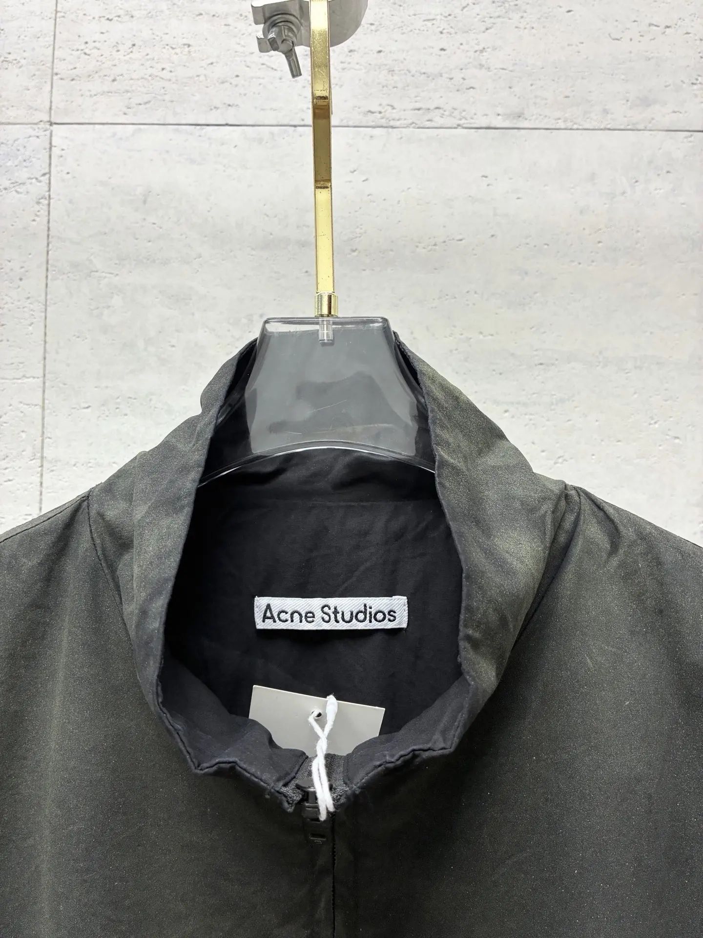 Logo-Print Distressed Zip-Up Jacket D30019103 — view 7