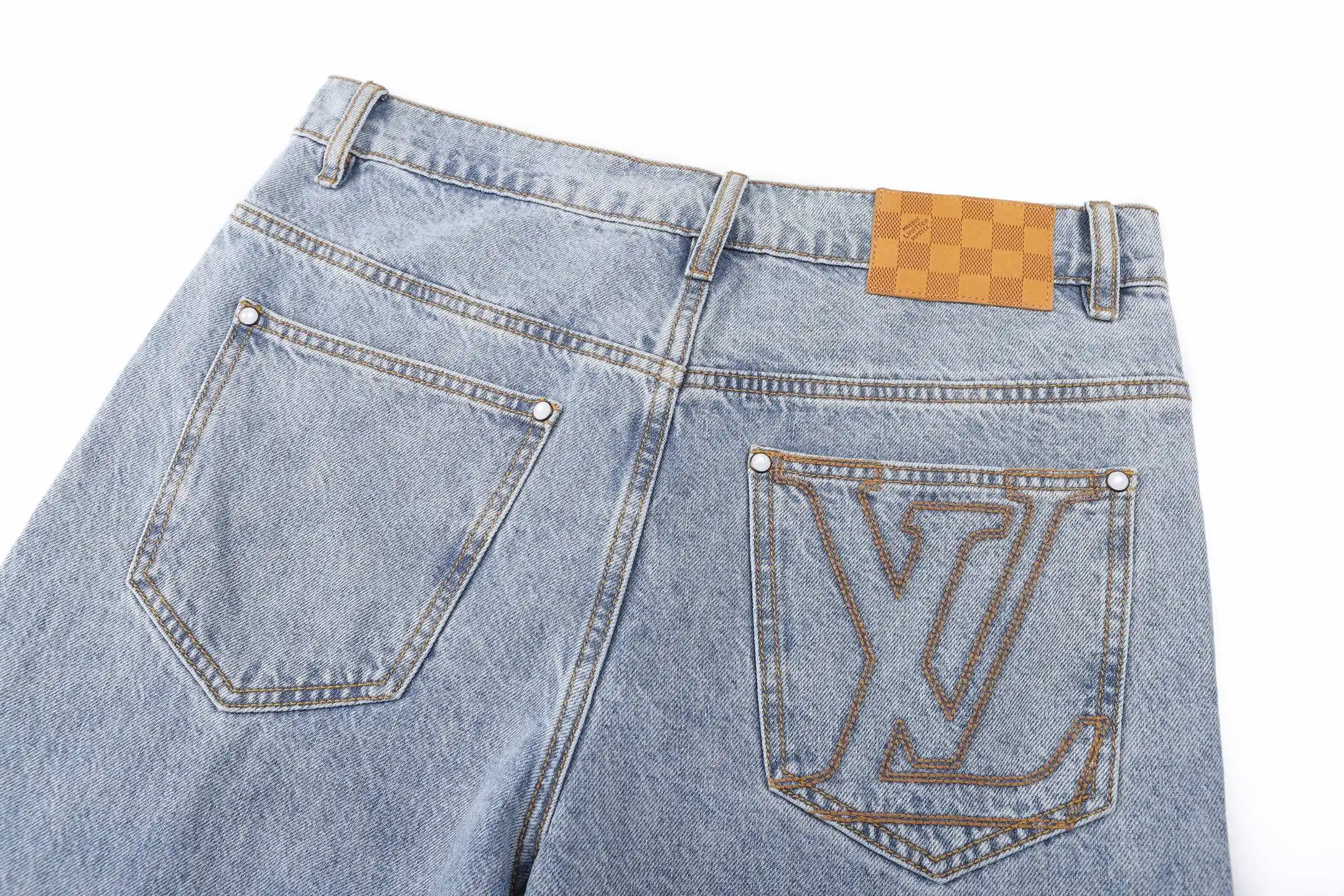 Embroidered Logo Straight-Leg Skate Jeans D30019084 — view 4