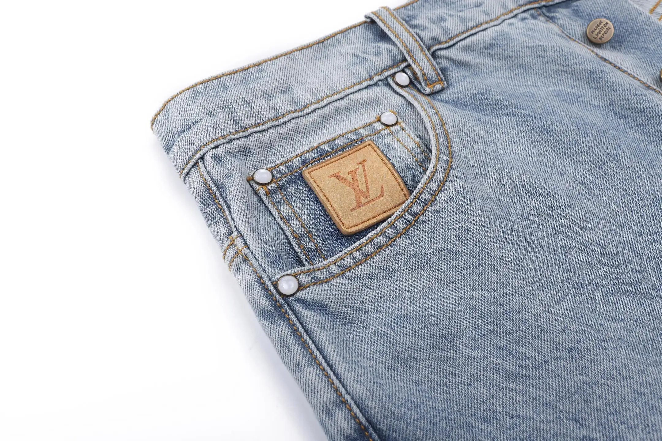 Embroidered Logo Straight-Leg Skate Jeans D30019084 — view 7