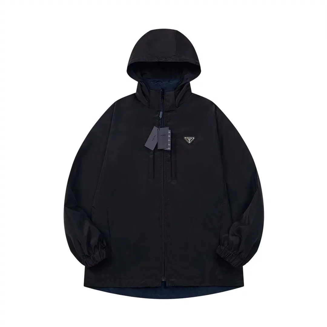 Logo-Plaque Re-Nylon Hooded Jacket D30013442