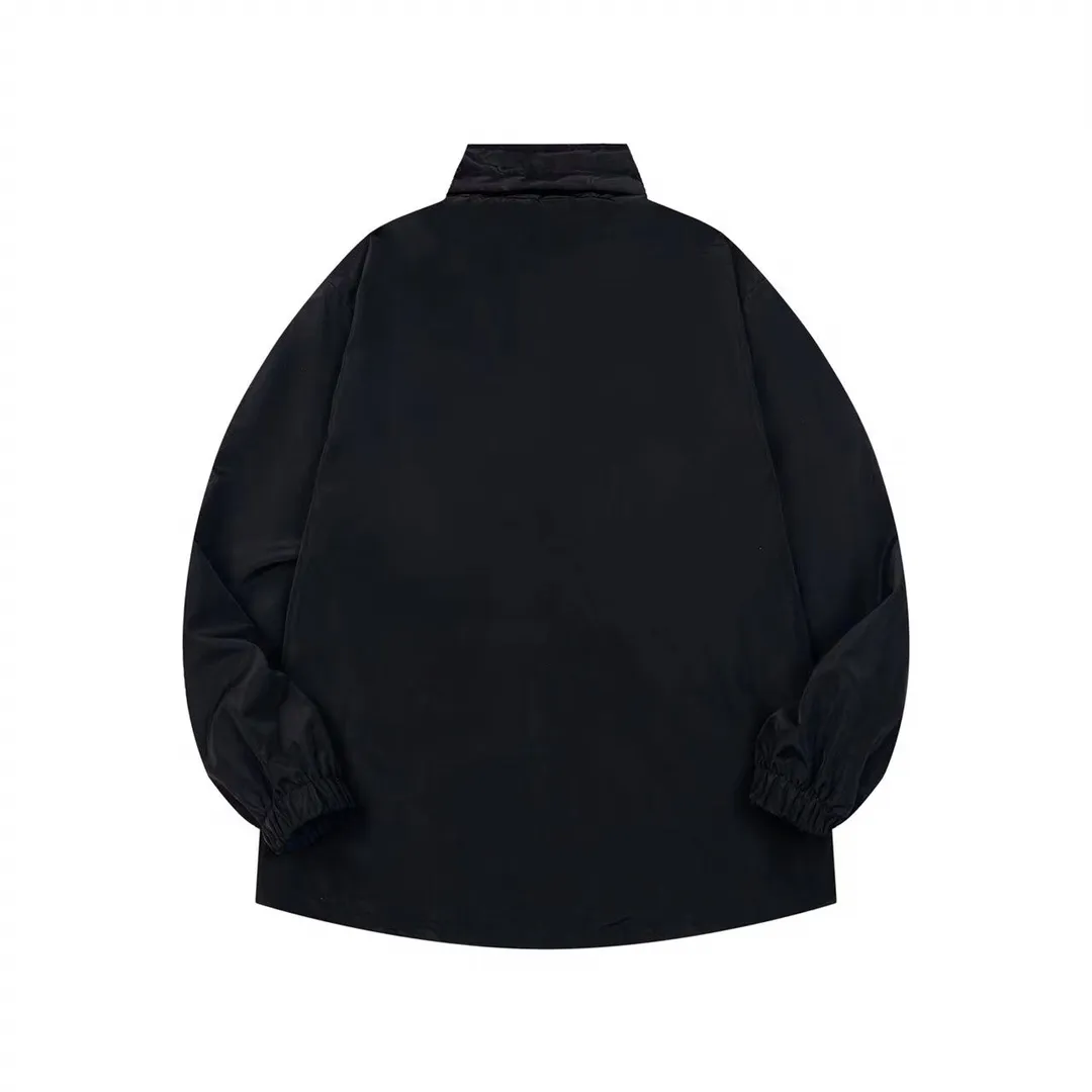 Logo-Plaque Re-Nylon Hooded Jacket D30013442 — view 4