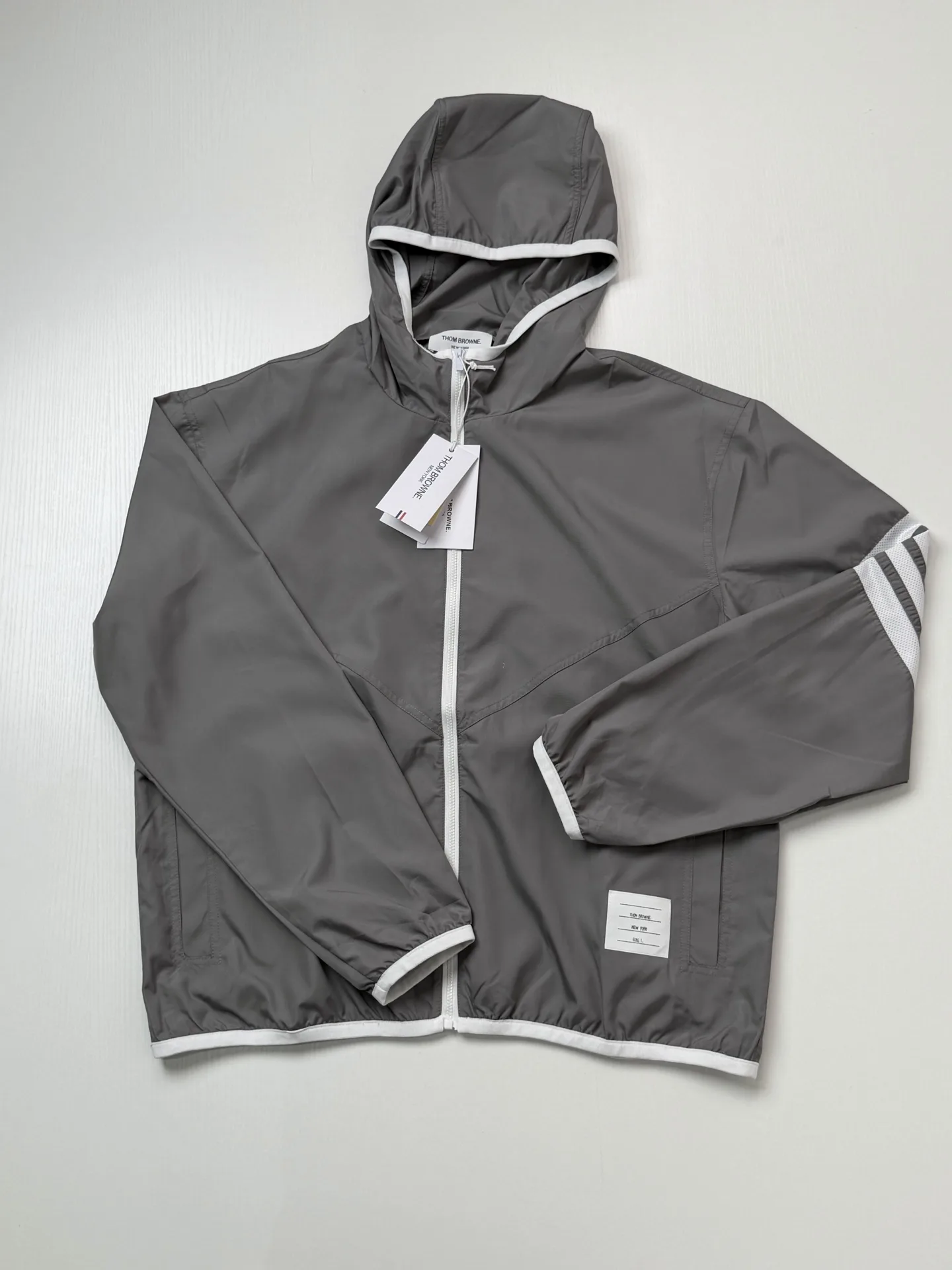 4-Bar Stripe Hooded Windbreaker D30018657 — view 3