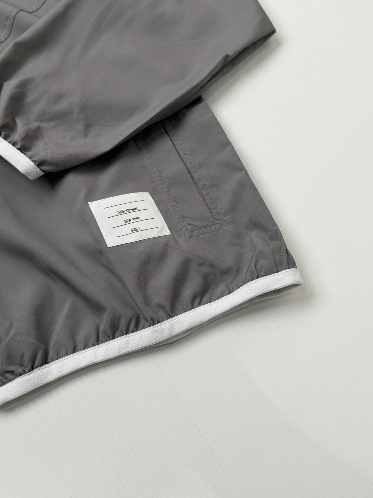 4-Bar Stripe Hooded Windbreaker D30018657 — view 4