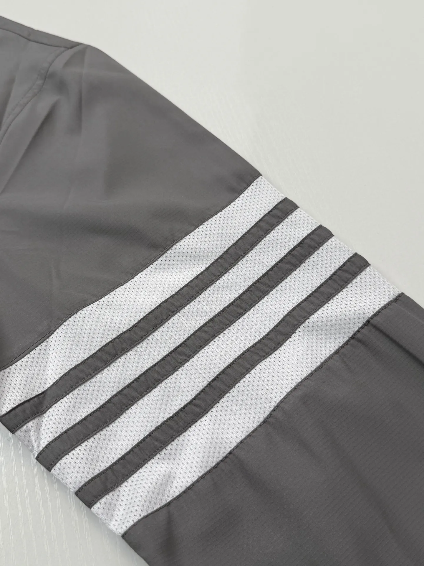 4-Bar Stripe Hooded Windbreaker D30018657 — view 6