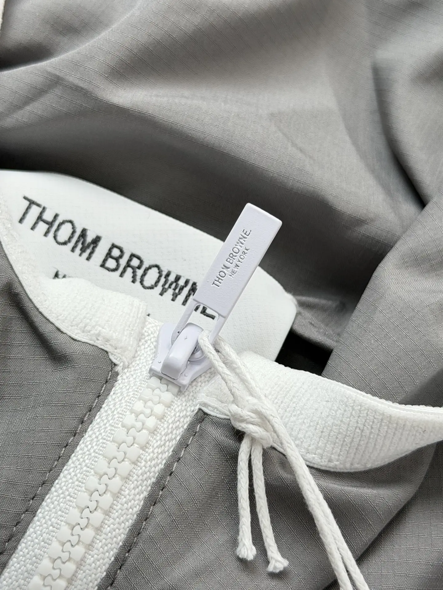 4-Bar Stripe Hooded Windbreaker D30018657 — view 11