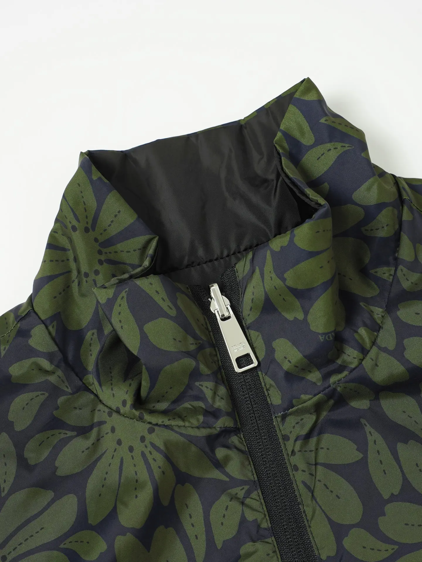 Reversible Floral-Print Nylon Jacket D30024912 — view 7