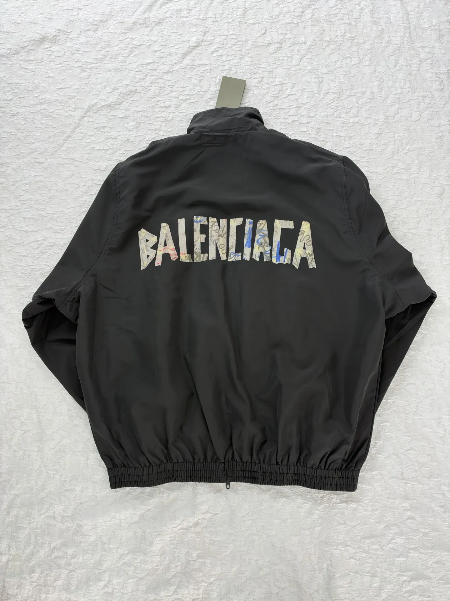 Graffiti Collage Nylon Track Jacket D30520480 — view 4
