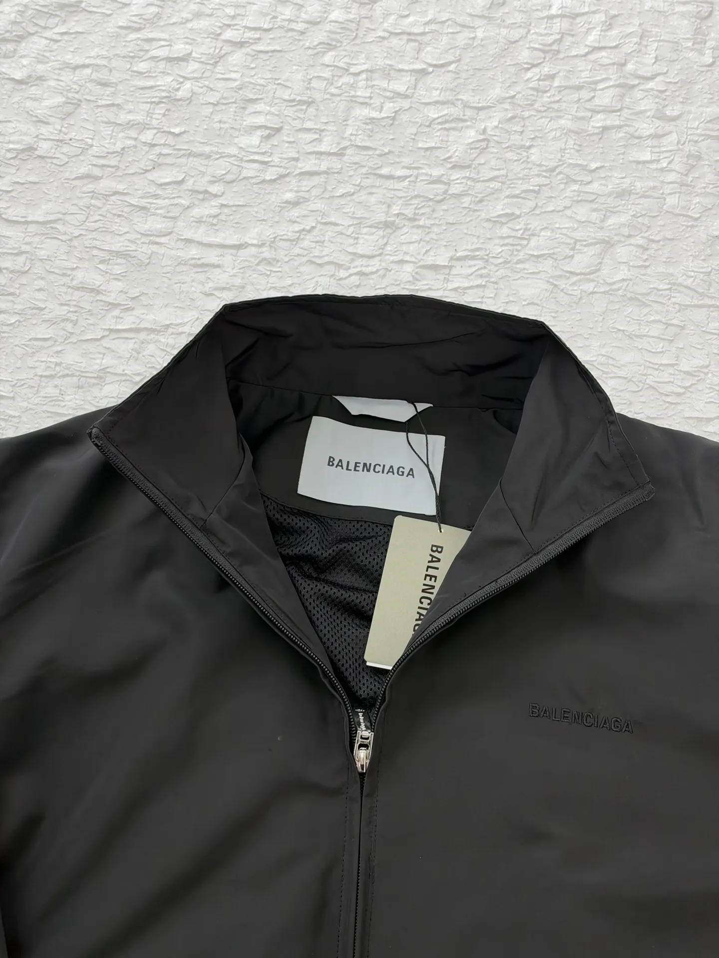 Graffiti Collage Nylon Track Jacket D30520480 — view 10