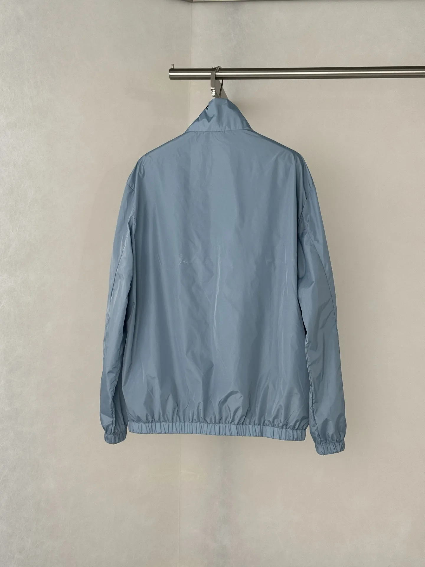 Logo-Appliqué Nylon Windbreaker Jacket D30518692 — view 2