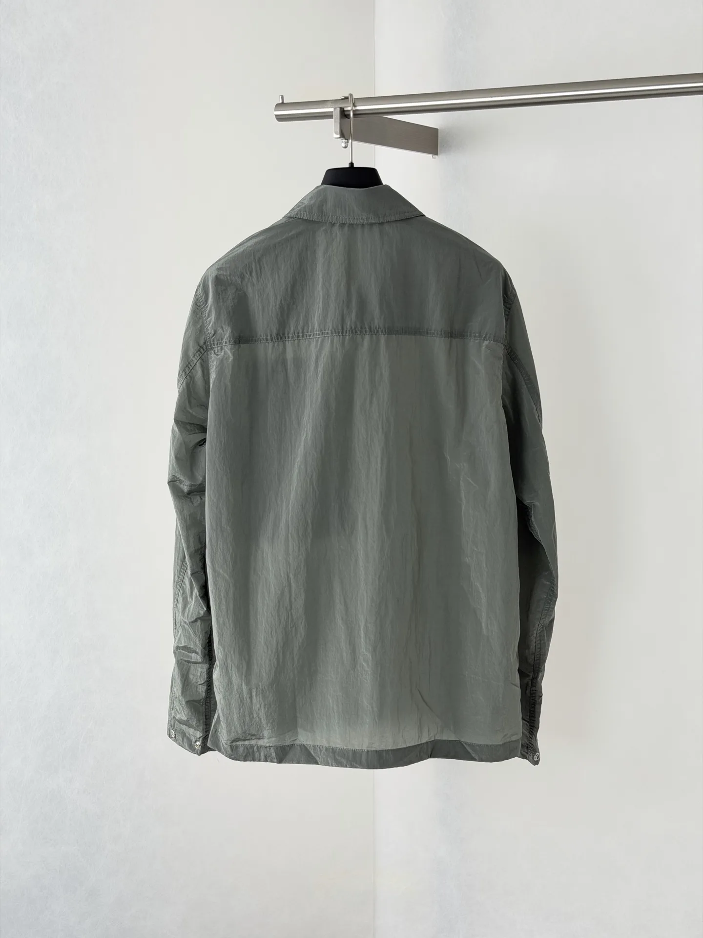 Crinkled Nylon Overshirt Jacket D30518714 — view 2