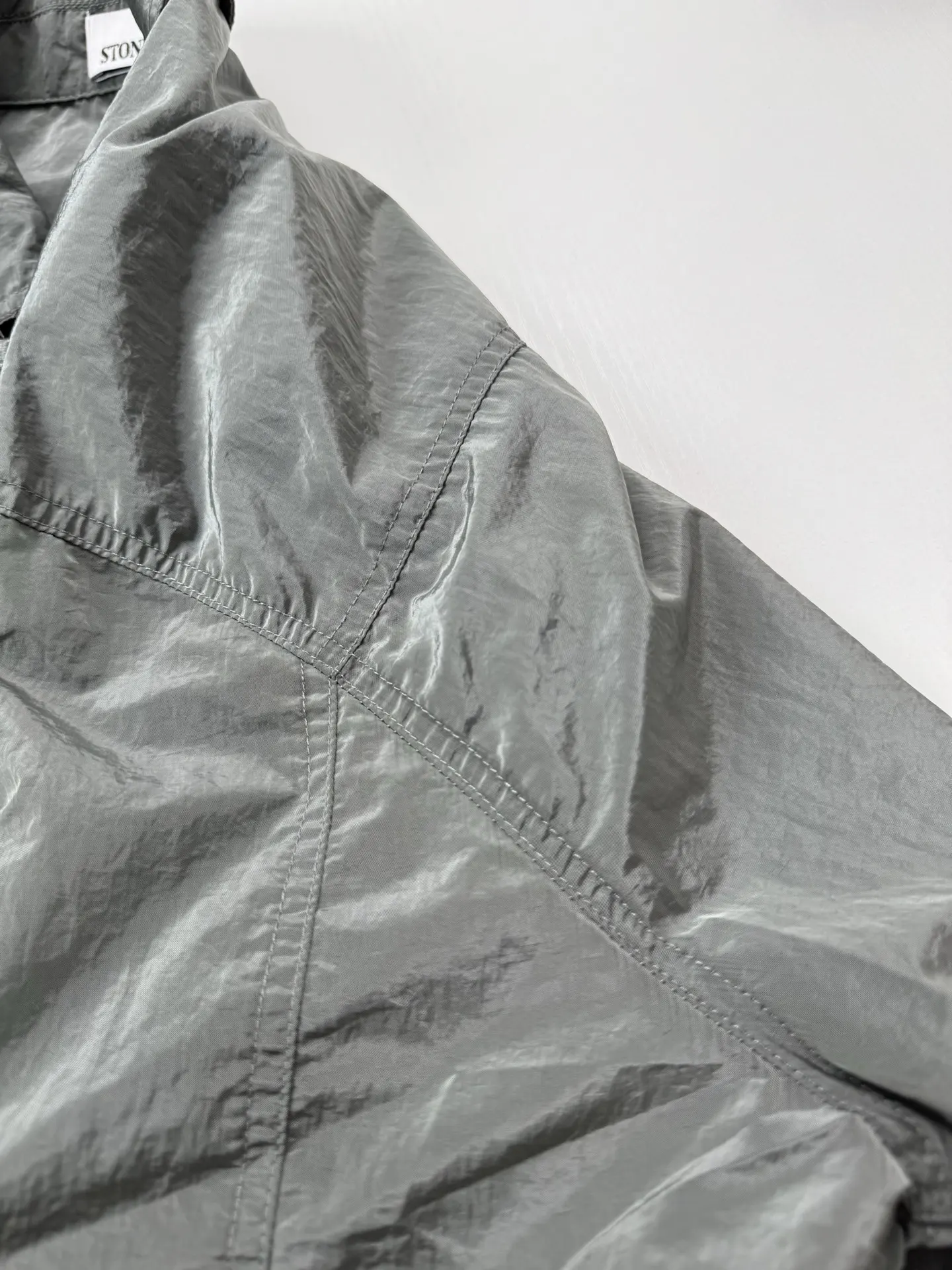 Crinkled Nylon Overshirt Jacket D30518714 — view 10