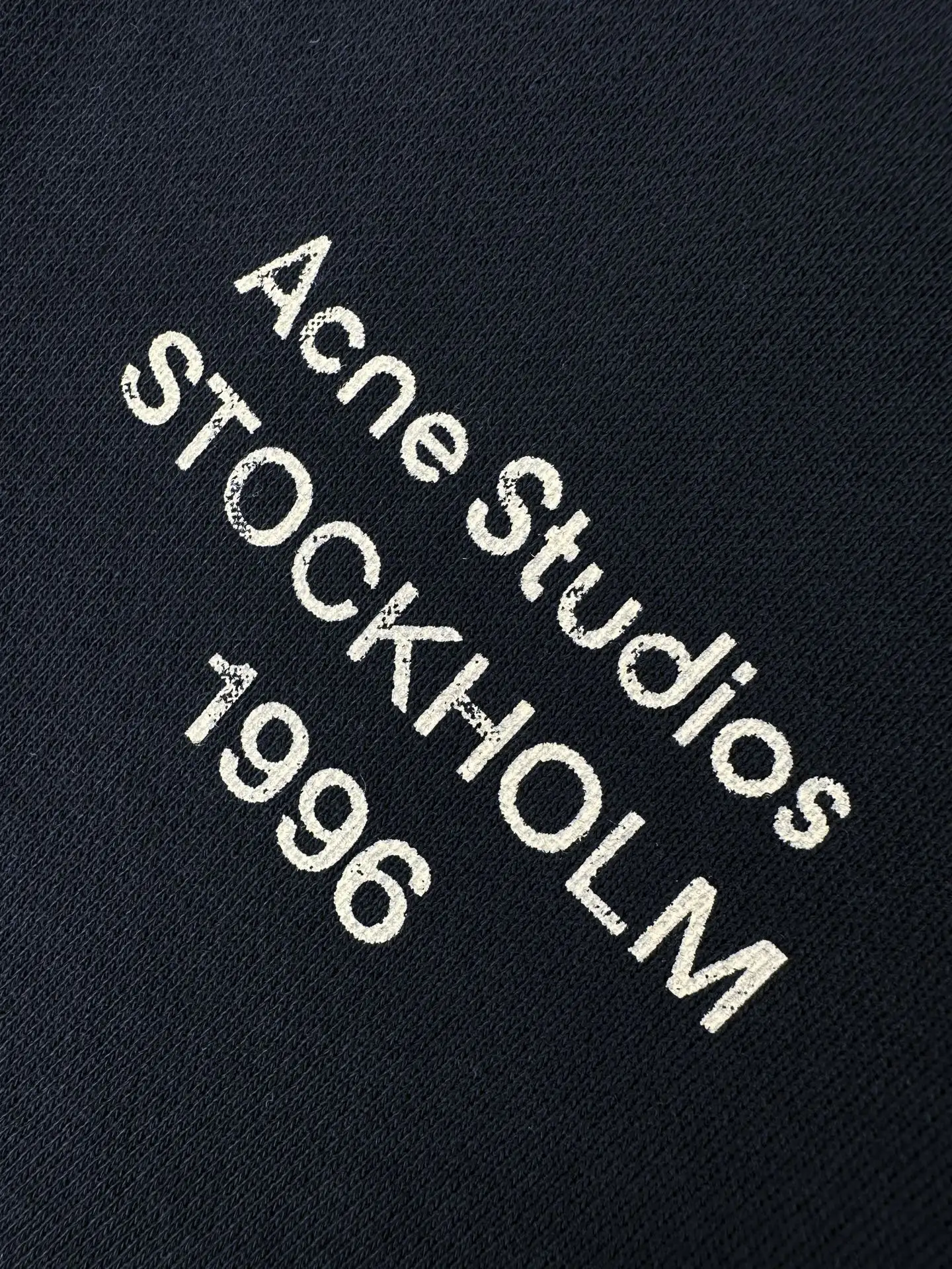 Logo-Print Distressed Fleece Zip-Up Jacket D30520512 — view 5