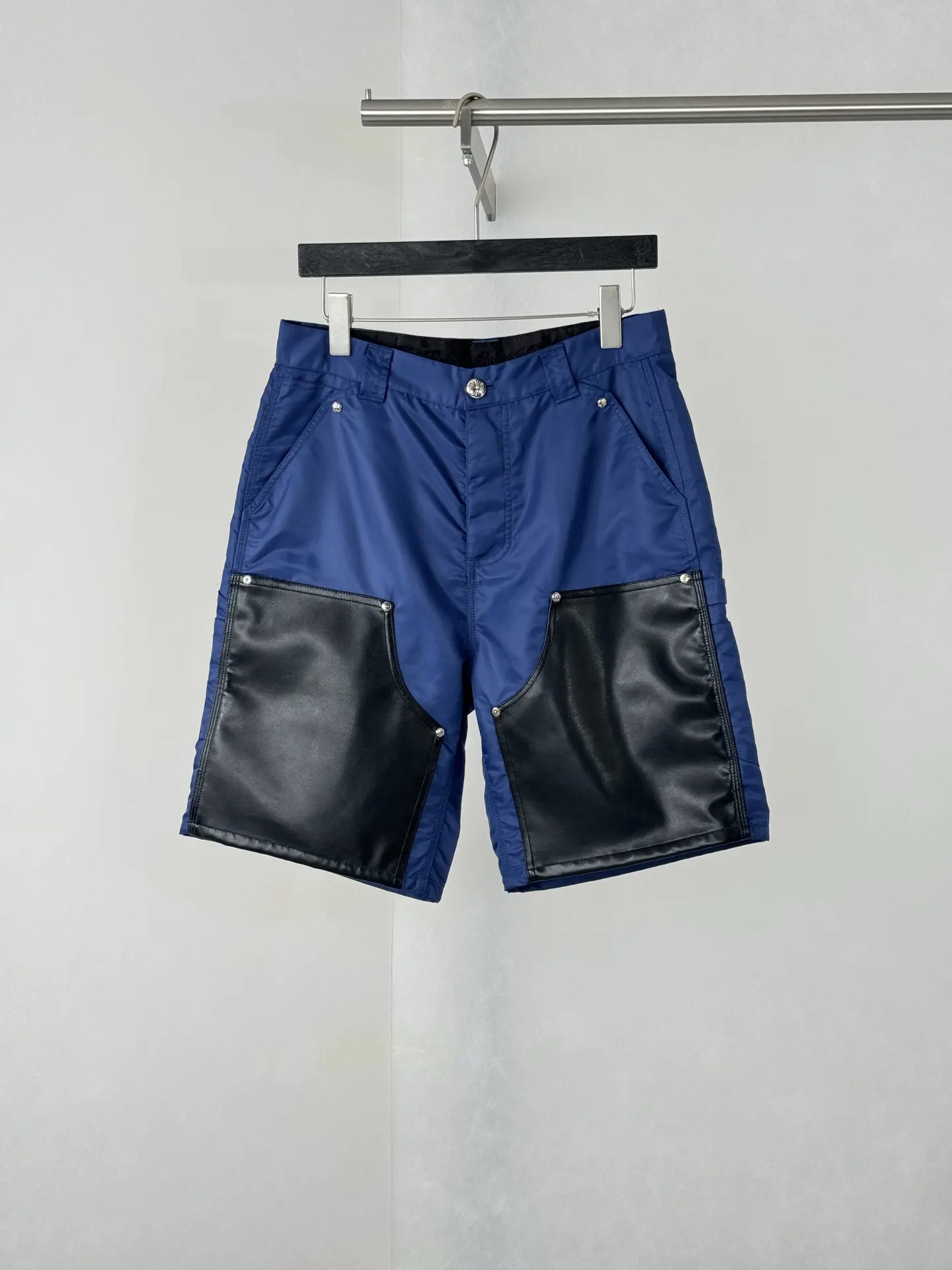 Leather-Trimmed Nylon Cargo Shorts D30818734