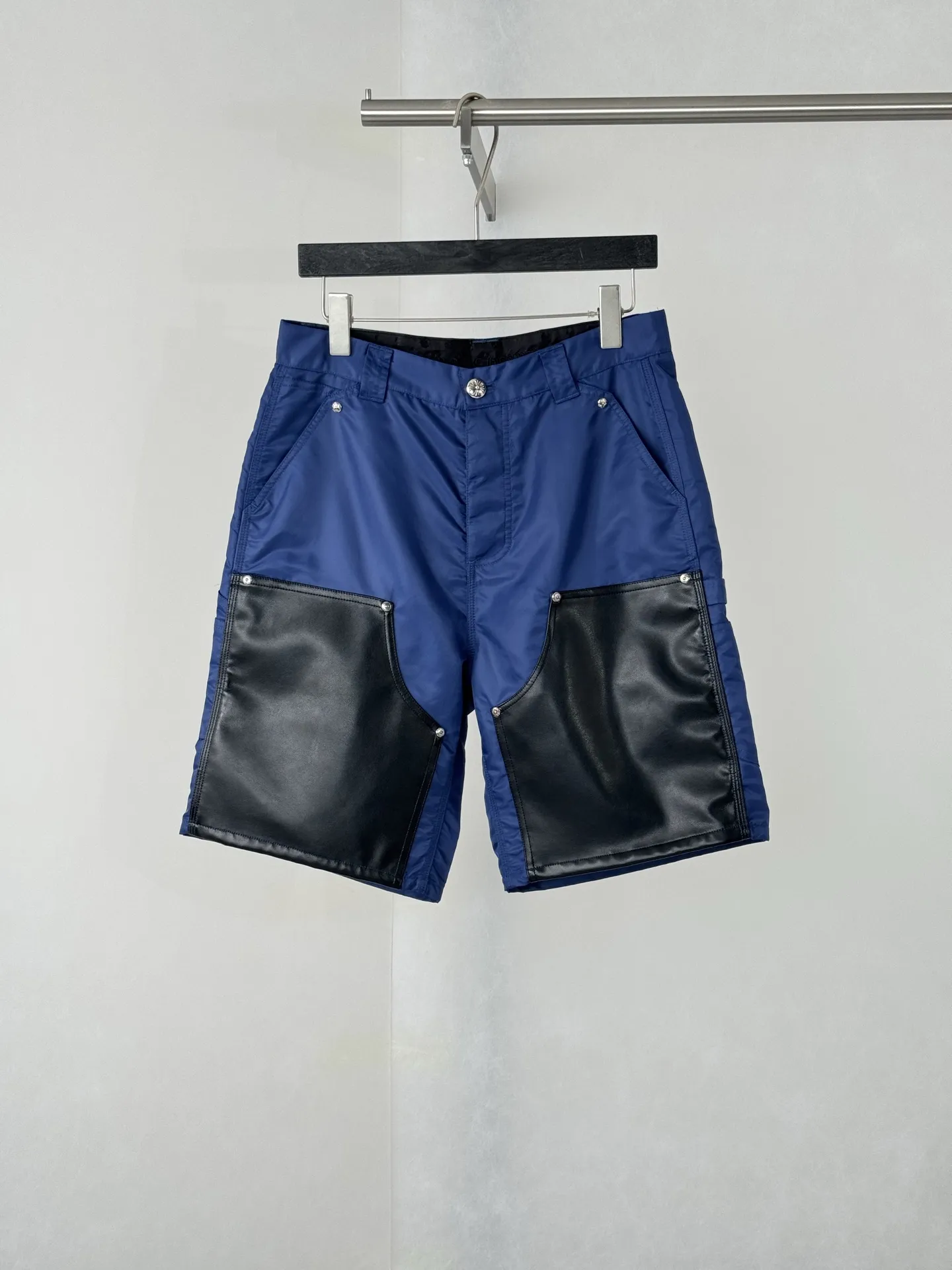 Leather-Trimmed Nylon Cargo Shorts D30818734
