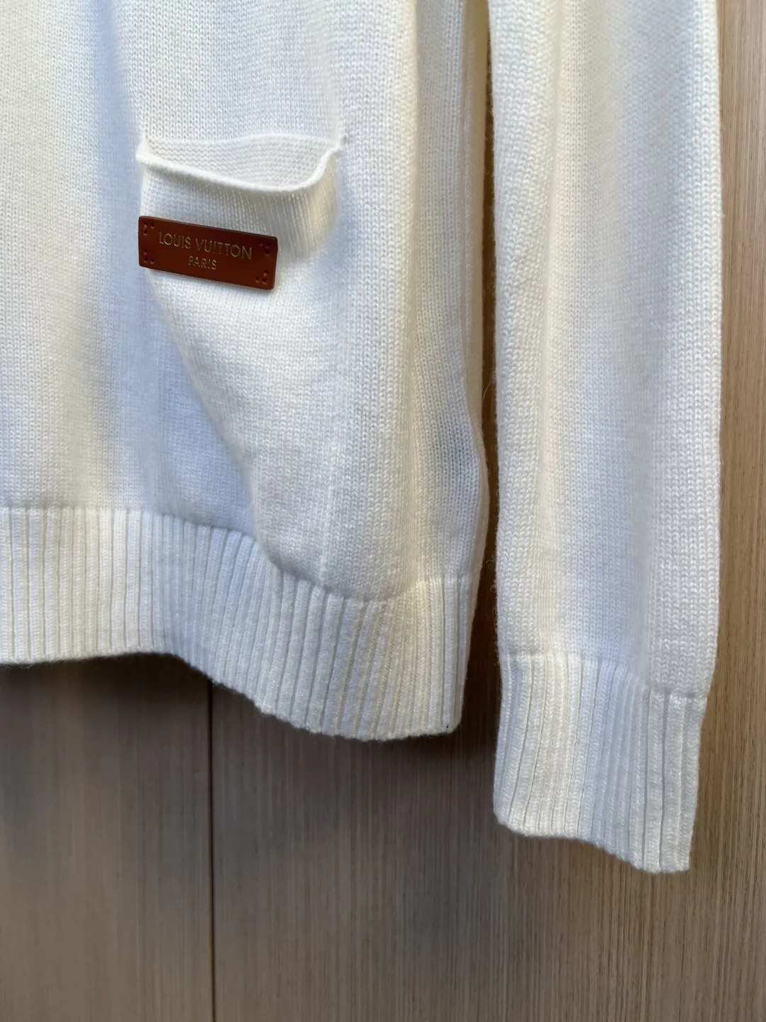 Logo Patch Roll-Neck Knit Sweater D31019186 — view 2