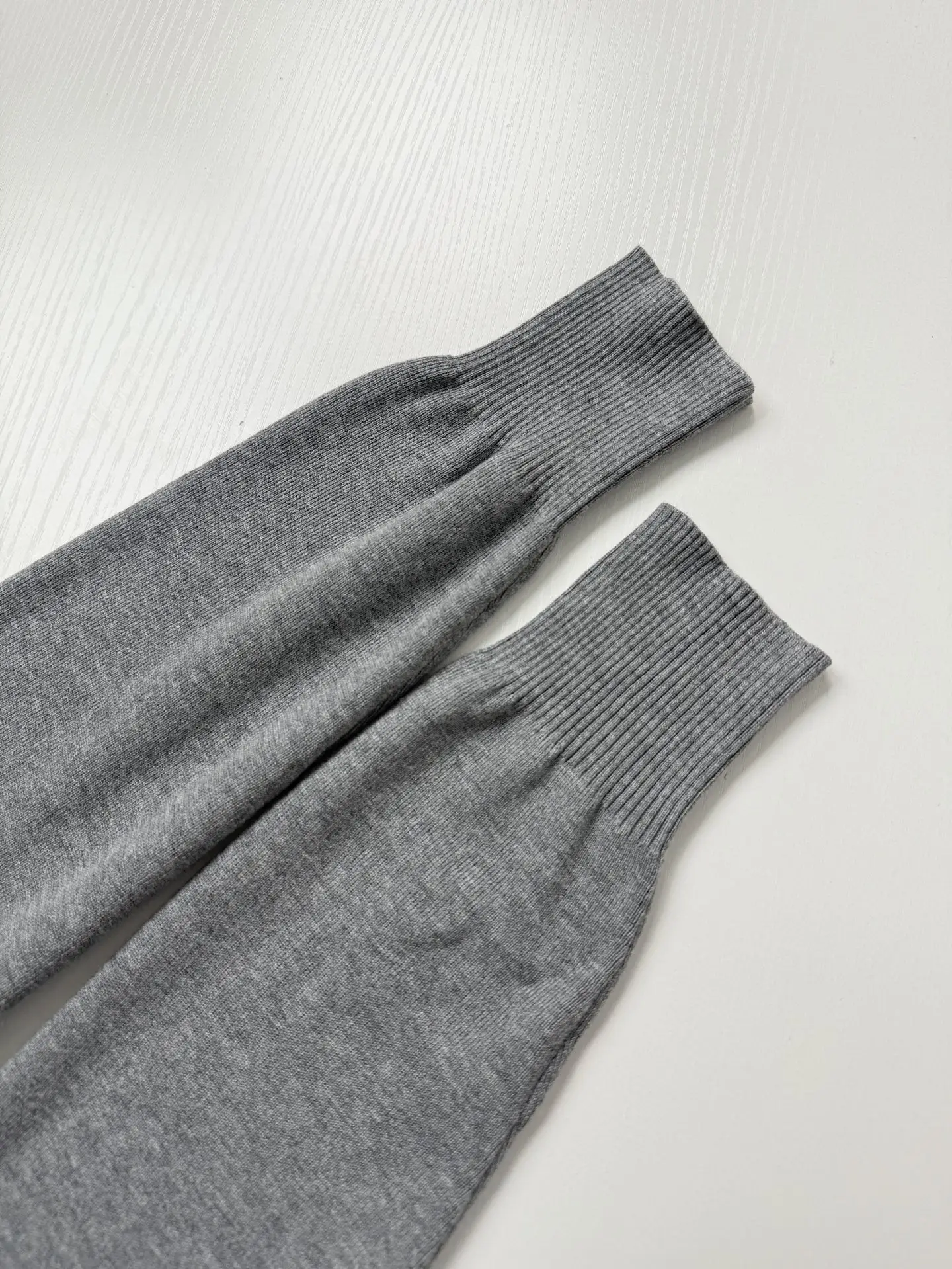 Check-Trim Knit Polo Cardigan D31022006 — view 11