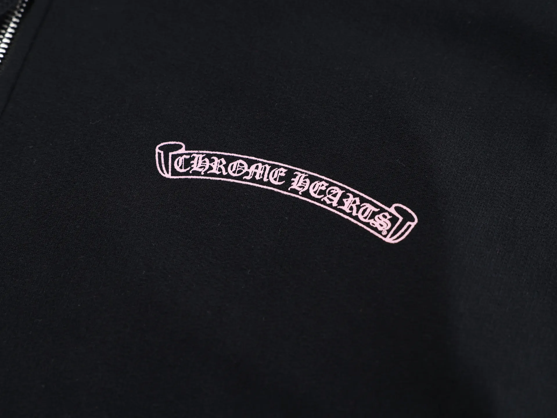 Miami Exclusive Logo-Print Zip-Up Hoodie D31022456 — view 4