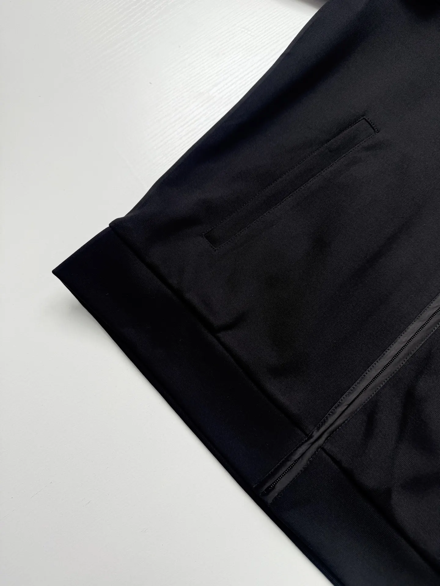 Nylon-Panelled Zip-Up Track Jacket D31021978 — view 13