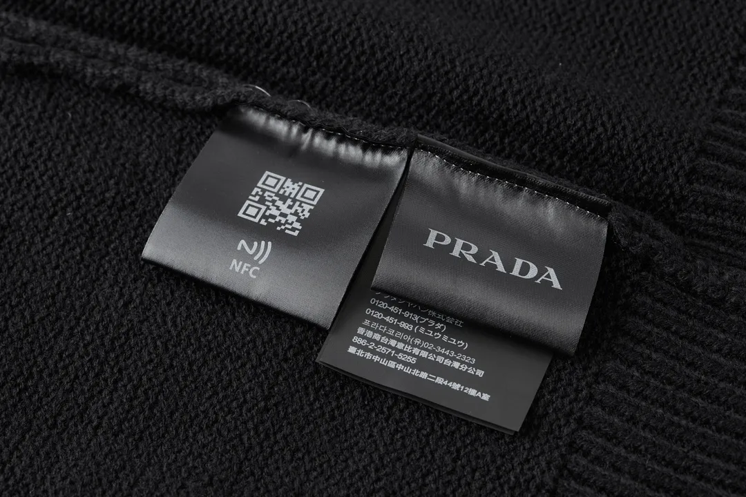 Logo-Embroidered Wool-Blend Zip-Up Cardigan D31022480 — view 9