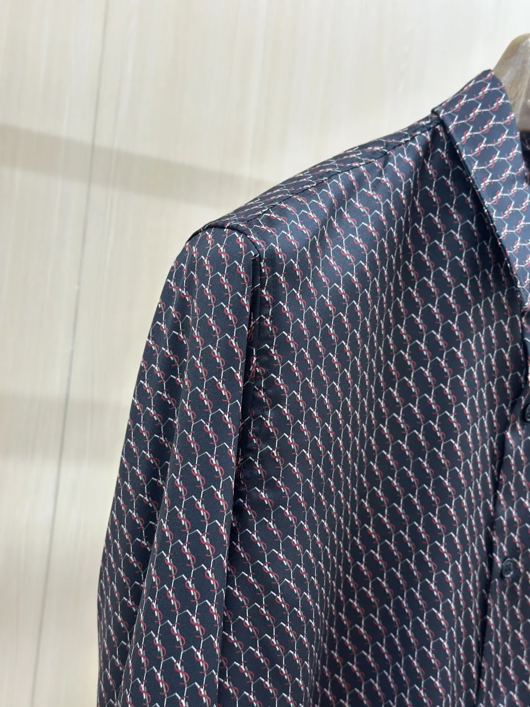 Le Cassandre Monogram Silk-Crepe Shirt D31020444 — view 6