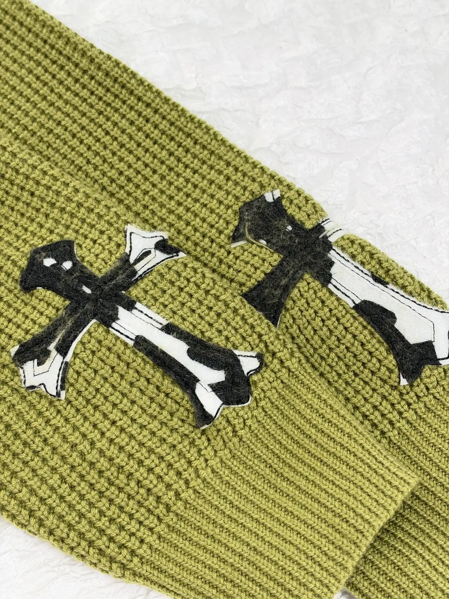 Waffle-Knit Cross Patch Crew-Neck Sweater D31520479 — view 7
