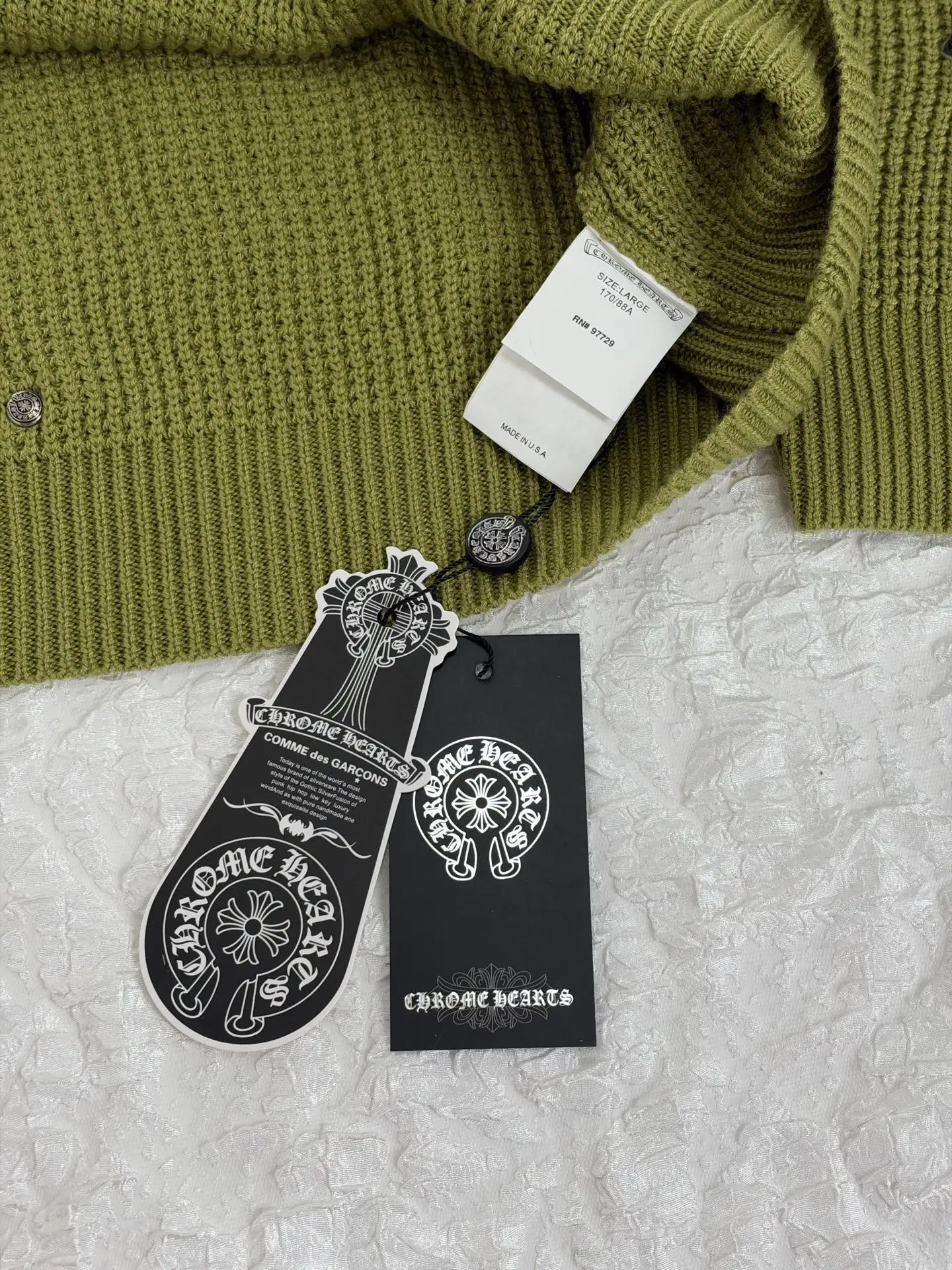 Waffle-Knit Cross Patch Crew-Neck Sweater D31520479 — view 9