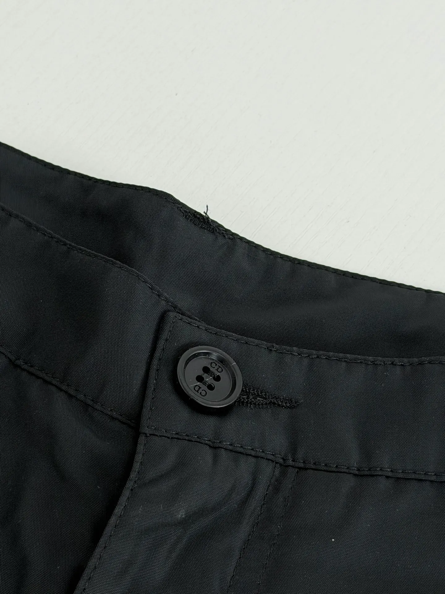 Nylon Utility Cargo Shorts with D-Ring Straps D31518731 — view 6