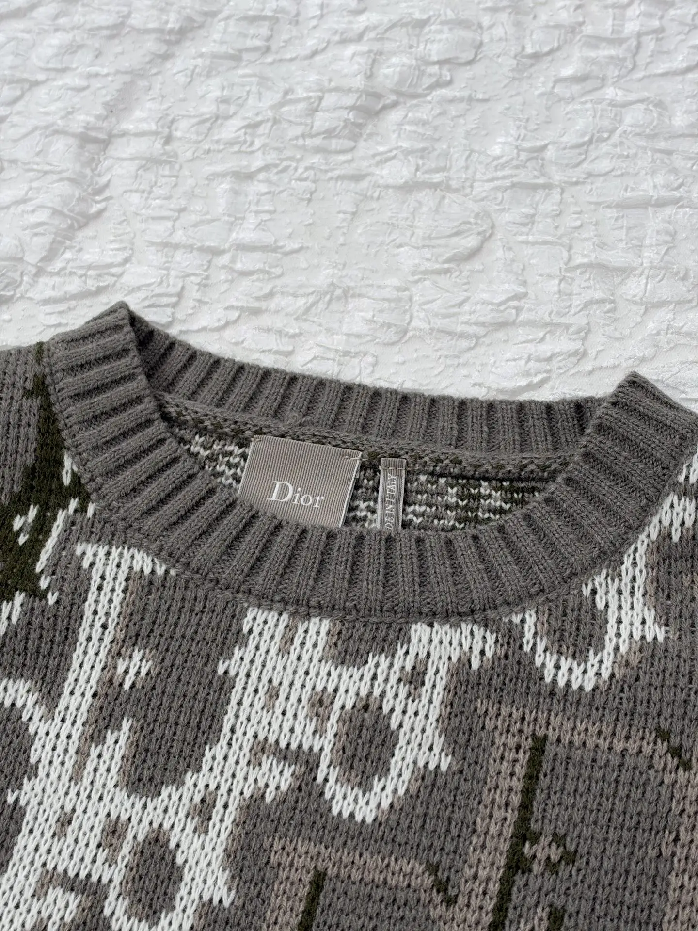 Oblique Jacquard Crew-Neck Sweater D31520478 — view 6