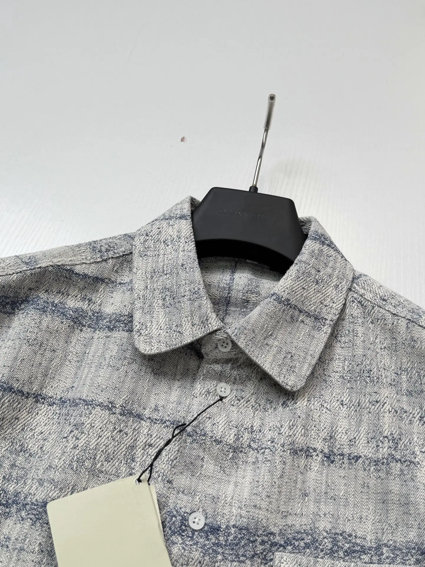 Gradient Striped Blend Long-Sleeve Shirt D31518663 — view 5
