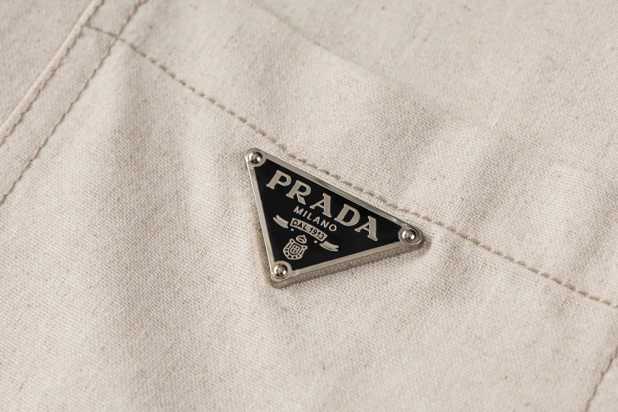 Logo-Appliquéd Chambray Cotton-Linen Jacket D31522501 — view 6