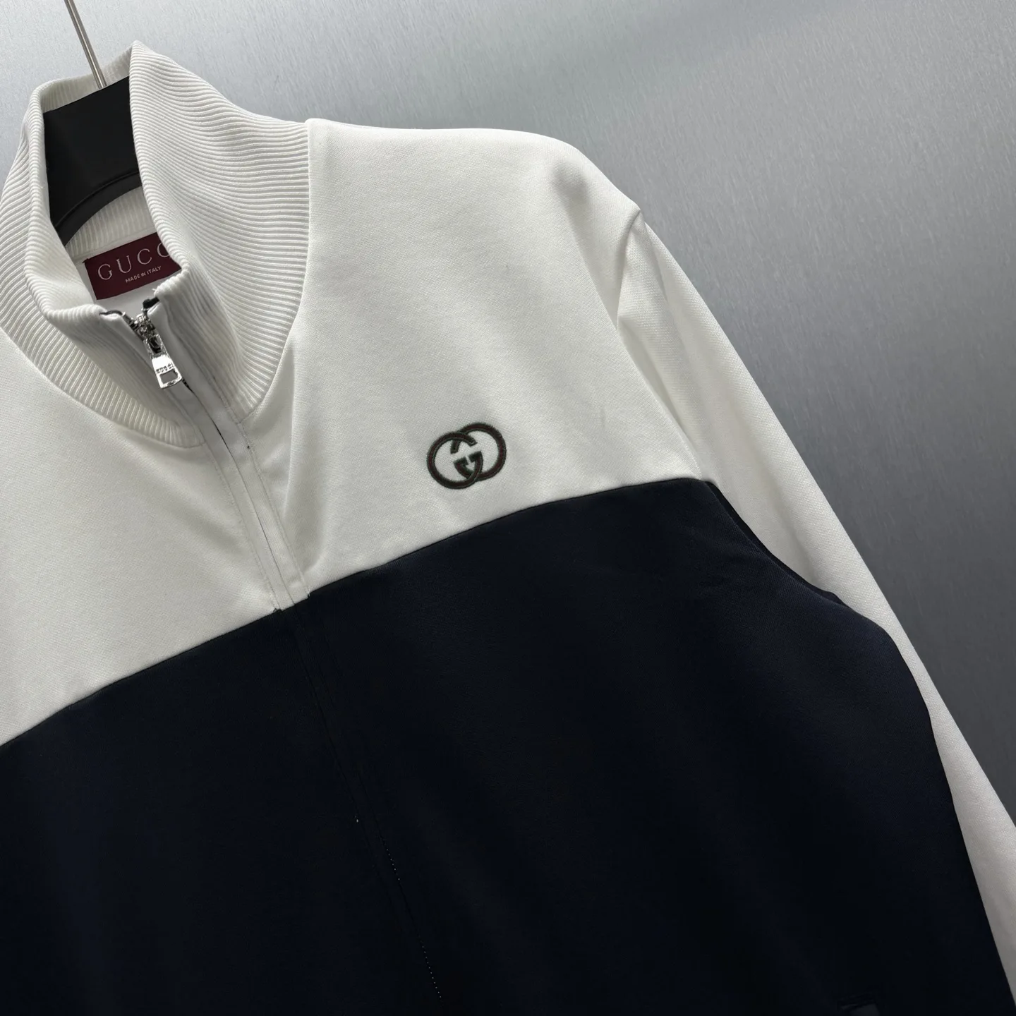 Interlocking G Bicolor Jersey Track Jacket D31514586 — view 3