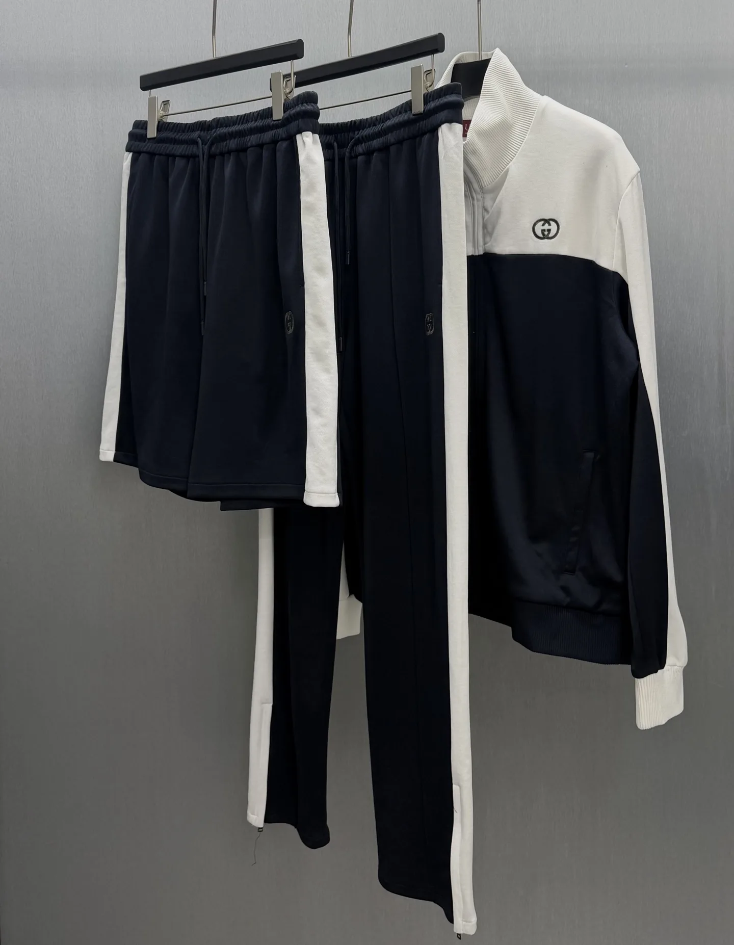 Interlocking G Bicolor Jersey Track Jacket D31514586 — view 10