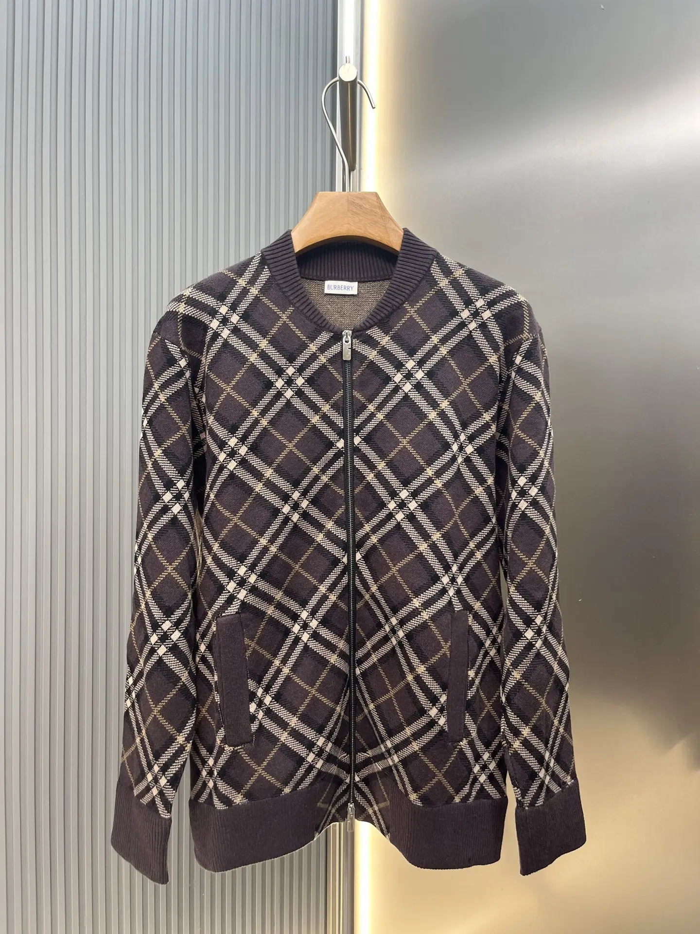 Check Jacquard Wool and Cashmere-Blend Cardigan D32020423