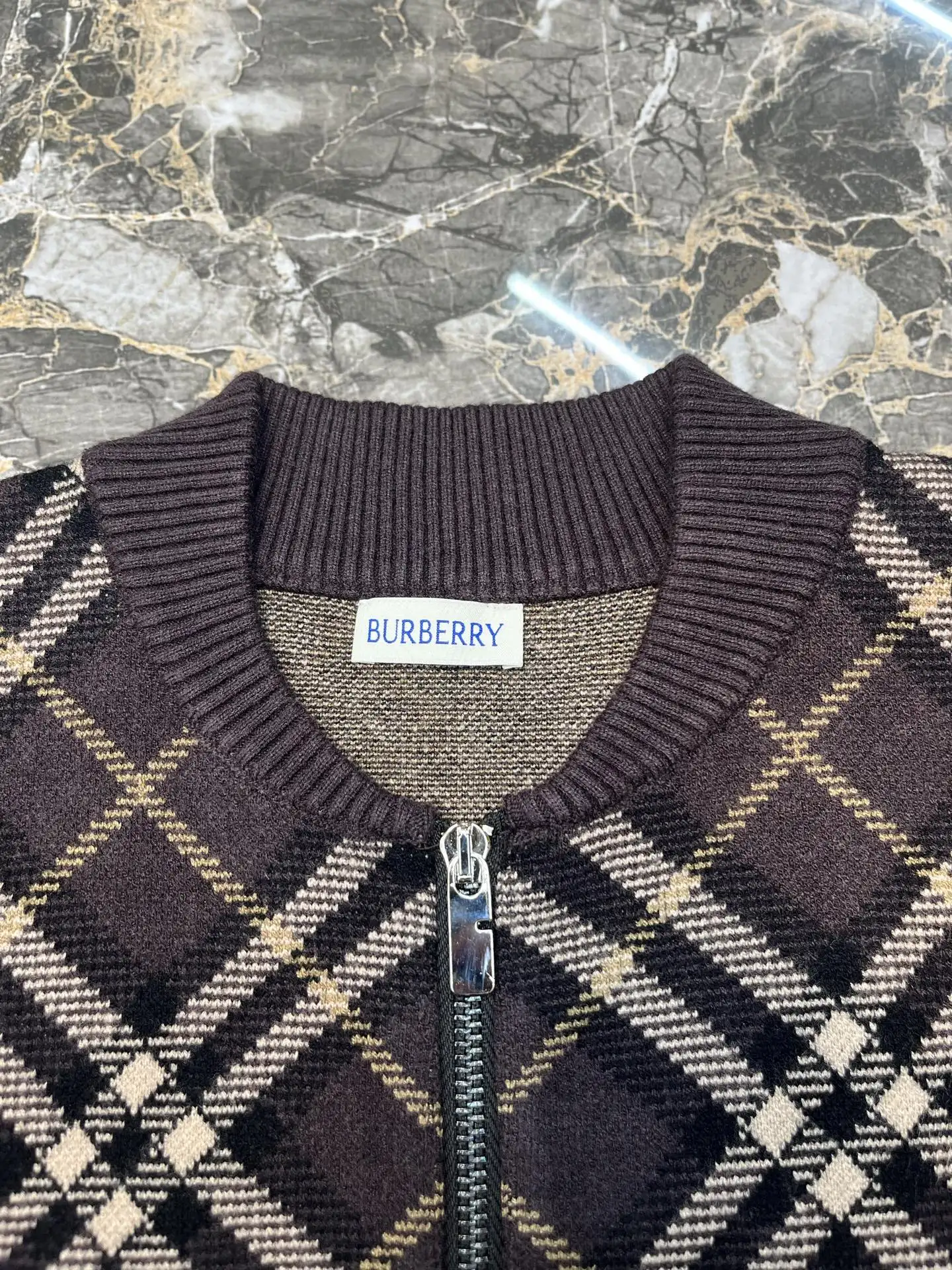 Check Jacquard Wool and Cashmere-Blend Cardigan D32020423 — view 5