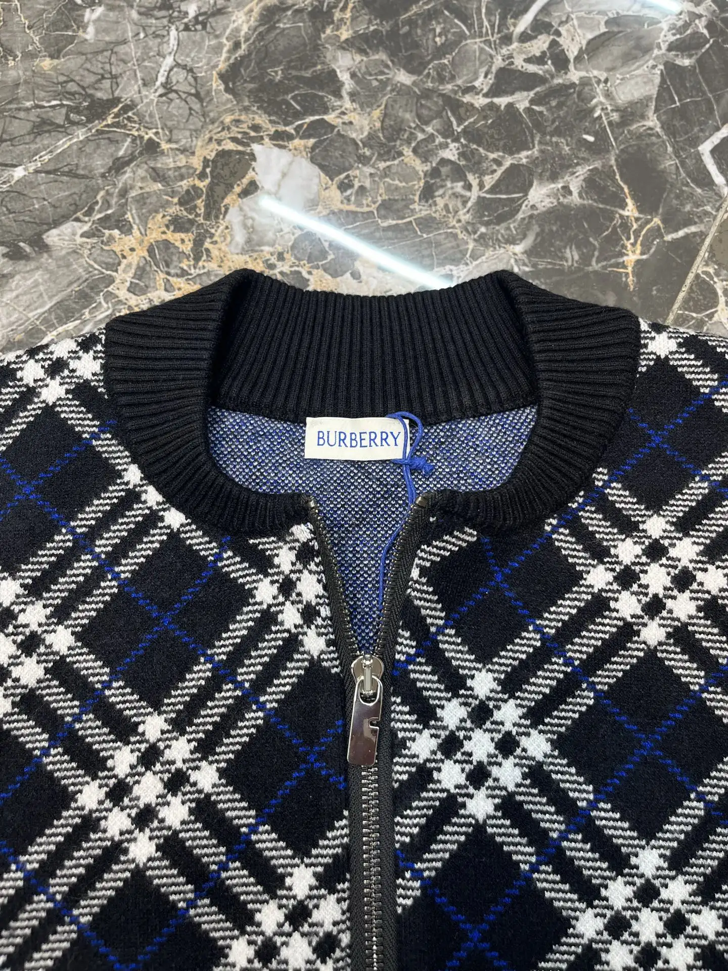 Check Jacquard Wool-Cashmere Knit Bomber Jacket D32020422 — view 5