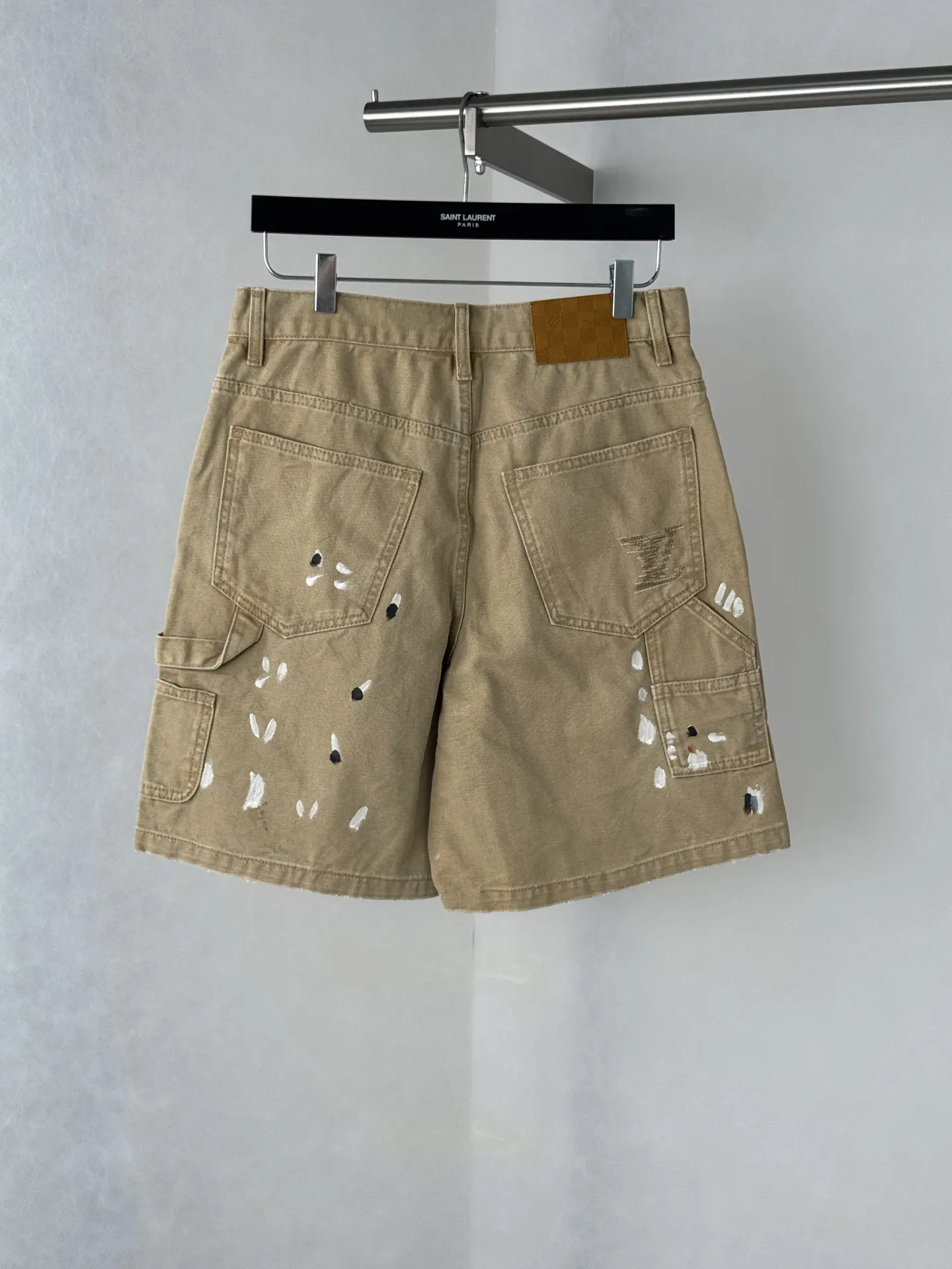 Embroidered Paint-Splatter Denim Carpenter Shorts D32518697 — view 2