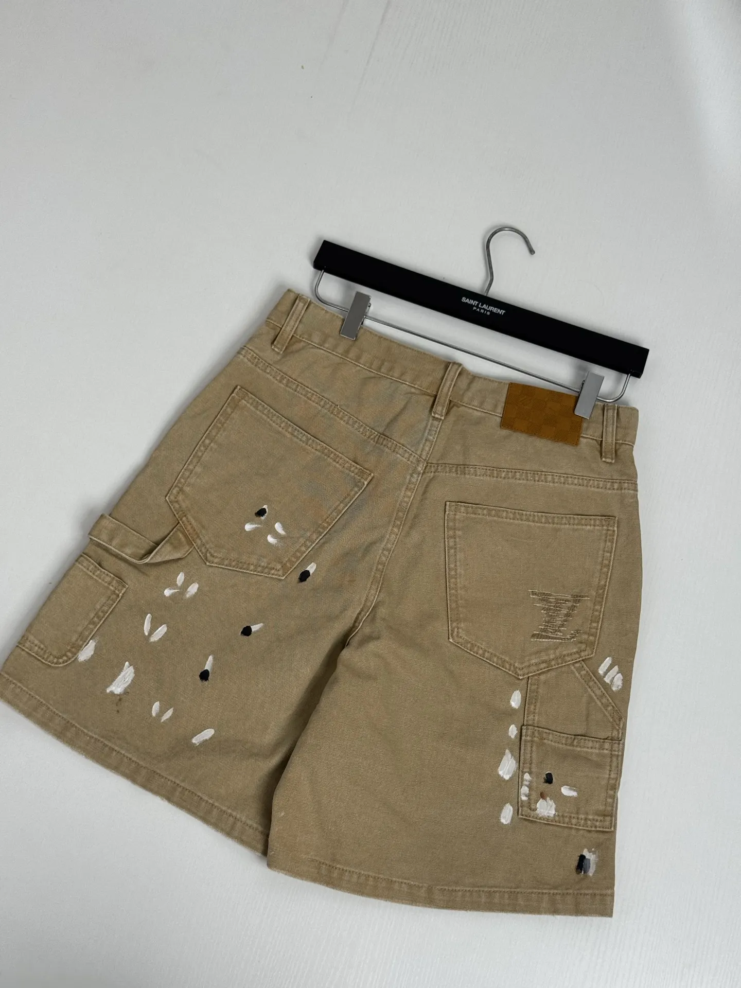 Embroidered Paint-Splatter Denim Carpenter Shorts D32518697 — view 4