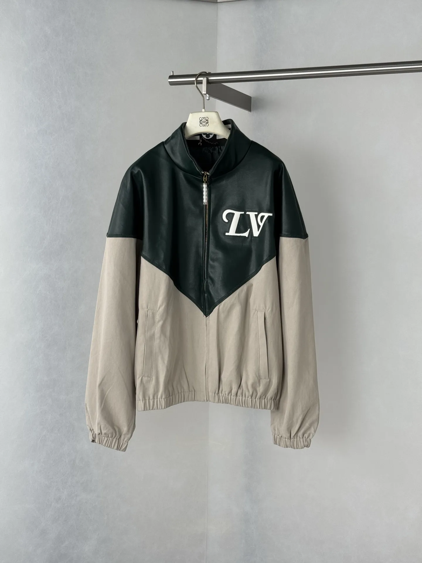 Leather-Panelled Color-Block Bomber Jacket D32518676