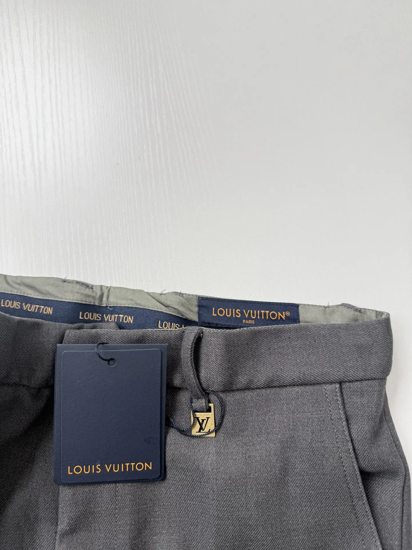 Flared Logo-Hardware Tailored Trousers D32521999 — view 9